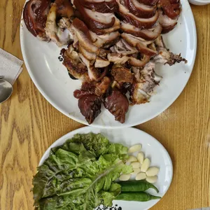 영동족발 사진