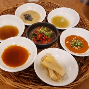 일이이사 사진