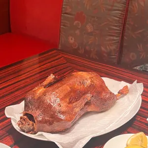 홍연 사진