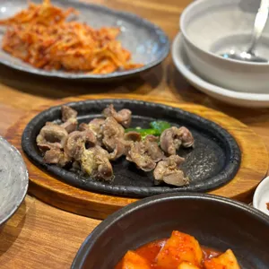 김정옥엄나무삼계탕 리뷰 사진