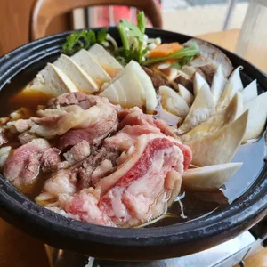 더기와 사진