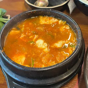 더맛있는족발보쌈 사진