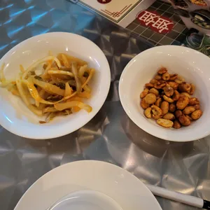 지에지에 사진