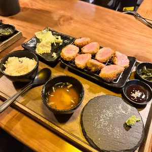 카츠오모이 사진