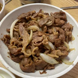 엄마손 돼지불백 사진