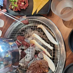 인생고기집 정육식당 사진