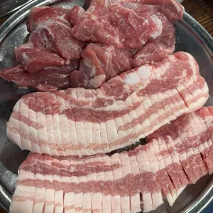 육터 사진