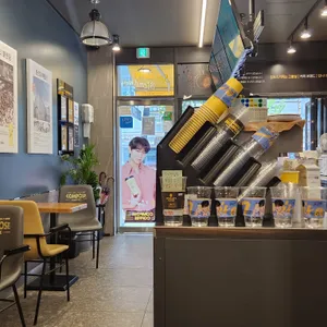 컴포즈커피 리뷰 사진