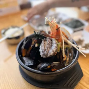 팔도전복해물뚝배기 리뷰 사진