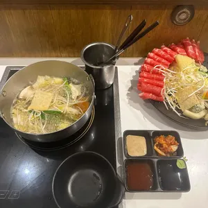 스구식탁 사진