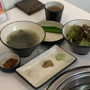 미우 사진