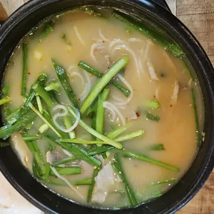 쌍둥이 수육국밥 사진 1