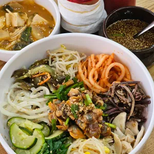 어울림돌솥밥 리뷰 사진