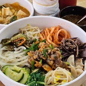 어울림돌솥밥 리뷰 사진