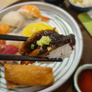 토모루스시 사진