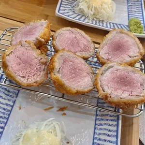 헬로카츠 리뷰 사진