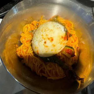 바다를 본 돼지 사진