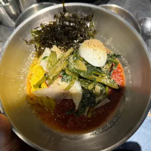 바다를 본 돼지 사진