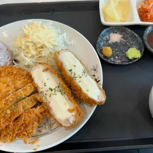 윤카츠 사진