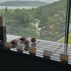 퍼즈 리뷰 사진