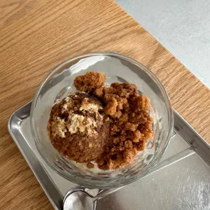 몇몇커피 사진