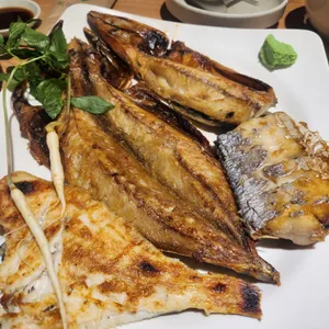 생선한입 사진