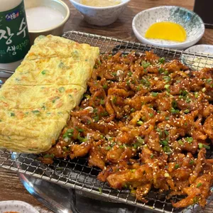 나으리 숯불닭발 대표 사진