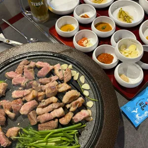 부산갈매기 리뷰 사진