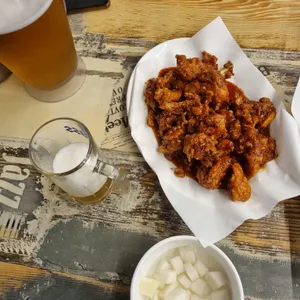 거인통닭 사진