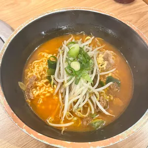 이차돌 사진