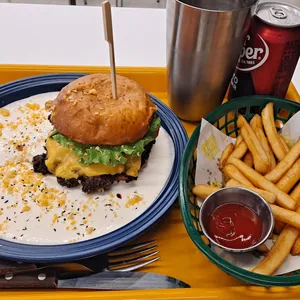 Burger FLUFFY 사진
