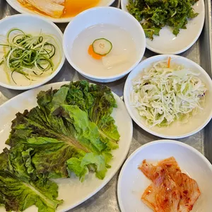 창삼덕 돌판오리구이 사진