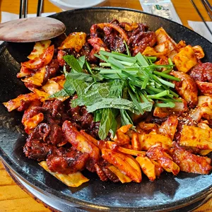 통큰쭈꾸미삼겹살 사진