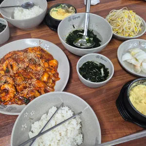 김흥관힘센낙지 사진