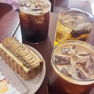 파롤앤랑그 사진