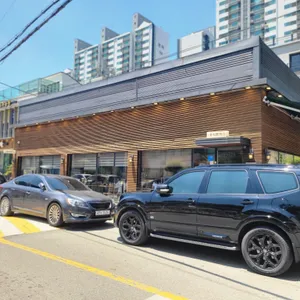 홍익돈까스 리뷰 사진
