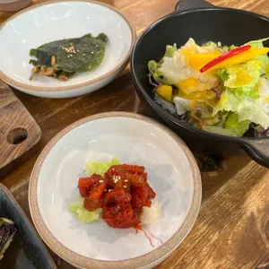 담아래 사진