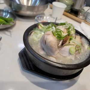 꽃피는 한우곰탕 사진