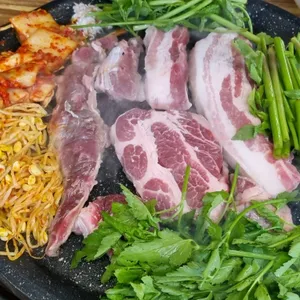 팔청식당 사진