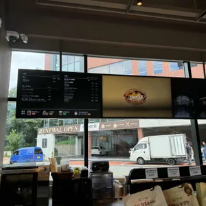 폴 바셋 리뷰 사진