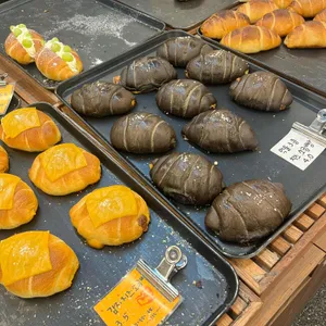 모어레스 사진