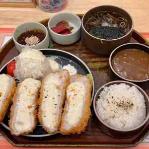카츠 키읔치읓 사진