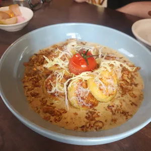 알리고 사진