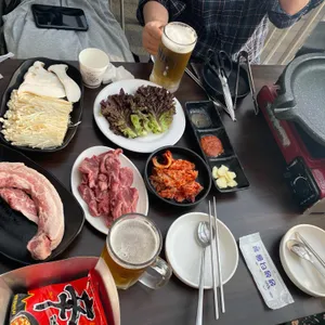 잠두봉 더나인 사진