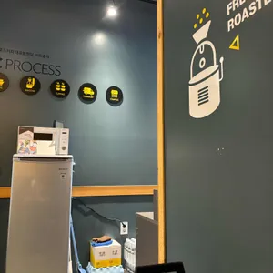 컴포즈커피 리뷰 사진