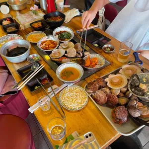 조개까는남자 사진