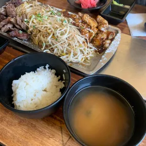 다케오 호르몬 데판야끼 사진