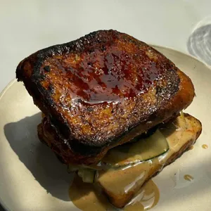 당스 대표 사진