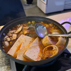 꼬르망주 사진