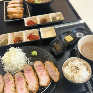 카산도 사진